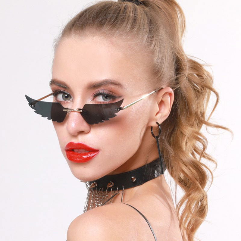 LUNETTE DE SOLEIL "FLAME" - Shyrz - streetwear - y2k - casual - vanilla 