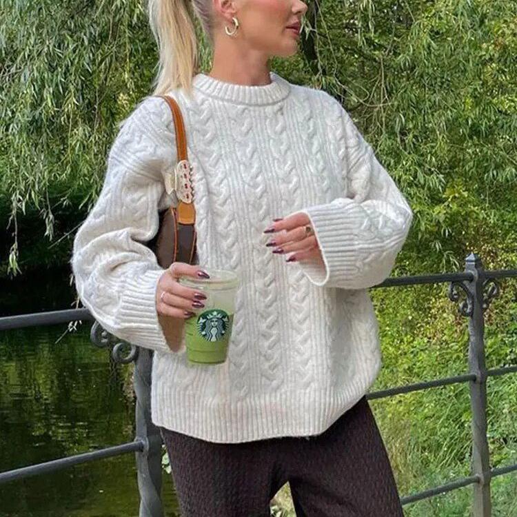 PULL VICTORIA - Shyrz - streetwear - y2k - casual - vanilla 