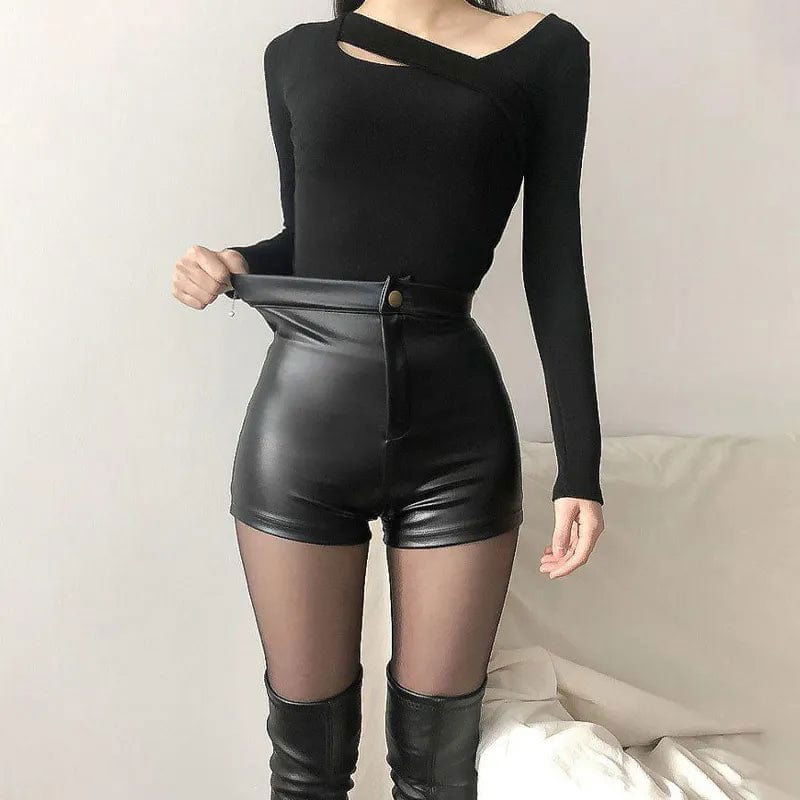 SHORT "DARK" - Shyrz - streetwear - y2k - casual - vanilla 