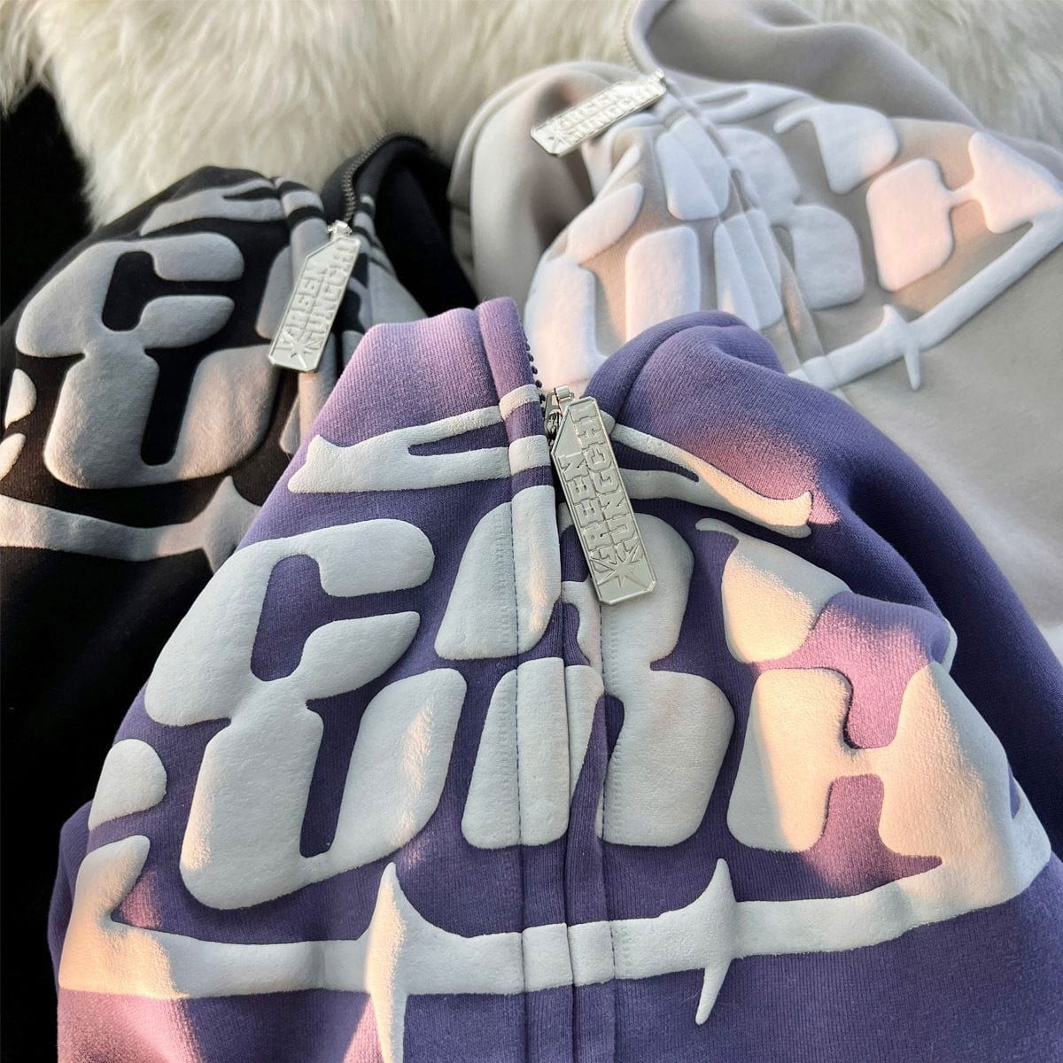 SWEAT ZIP "CATGUNHI" - Shyrz - streetwear - y2k - casual - vanilla 